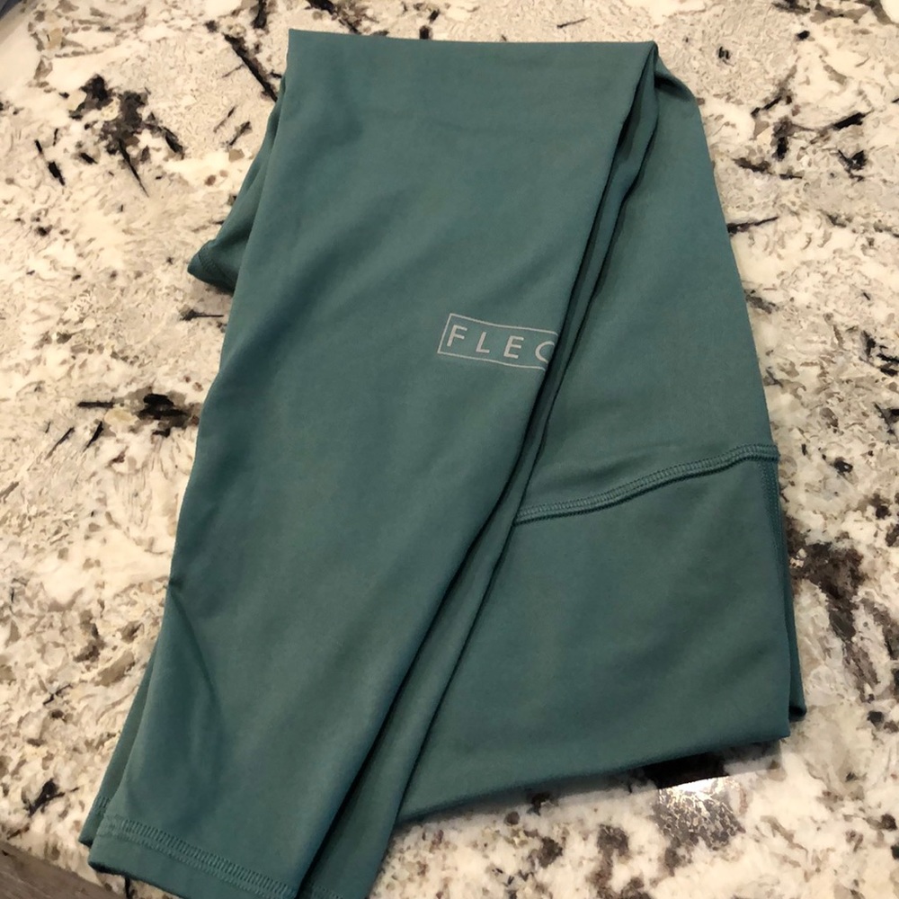 Fleo Legging Size L (25”)